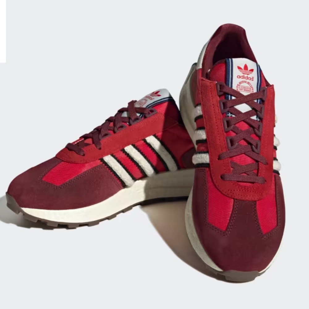 EUC Adidas Men's Burgundy and Red Sneakers